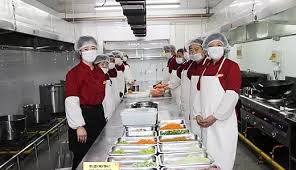 日本中央厨房的发展过程