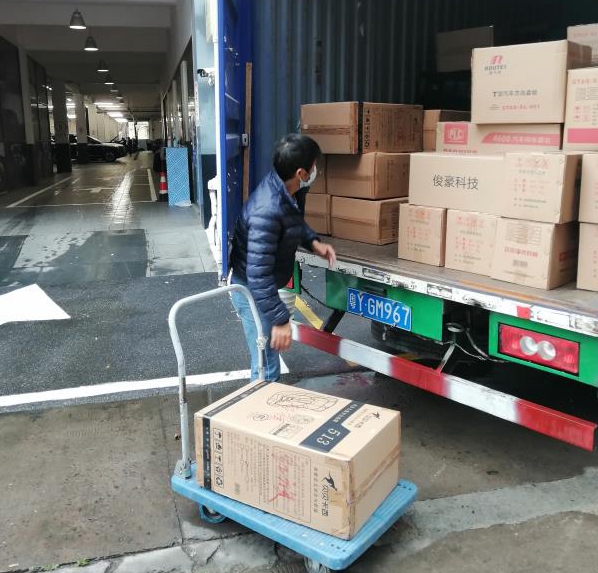 这里是产品图片