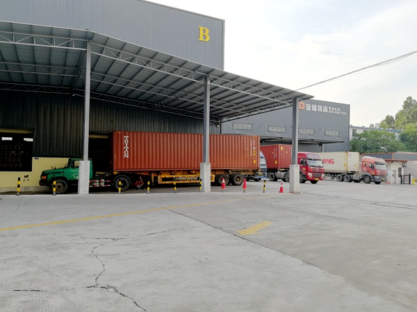 把握现代物流机缘 拉萨仓储货物和数据空间亟需提升