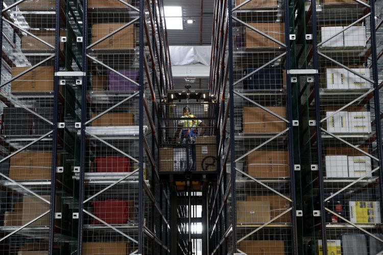 机械人拣货解决规划　实现自动化仓储作业流程