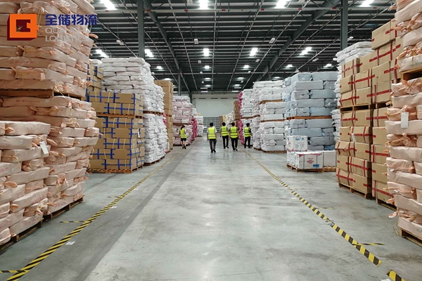 �á�������'�����ÿһλ�ͻ�