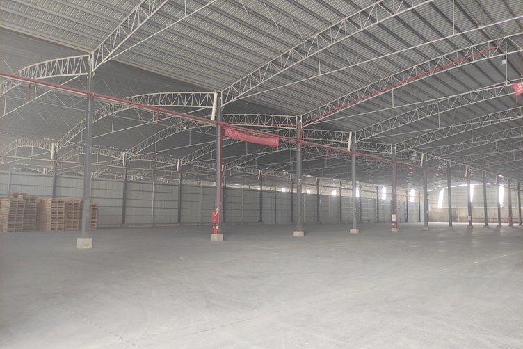 拉萨共享仓库与搬厂客户签定仓储服务