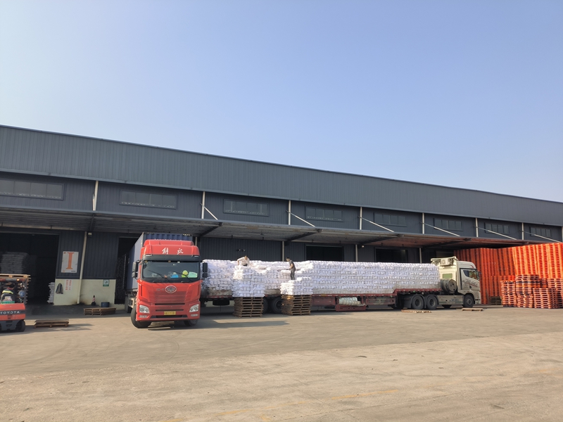 拉萨仓库欣欣向荣景气，我国经济起头逐步复原