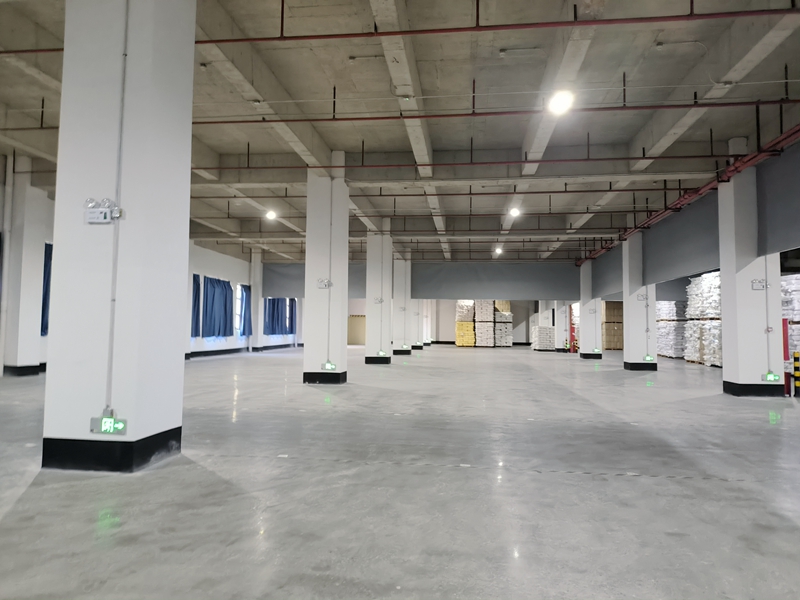 还在纠结自管仓库还是第三方仓储？