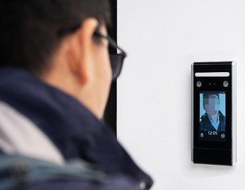 安全硬核！征途国际官网物流人脸鉴别管仓储，纺织 / 表贸 / 日化存储更安心