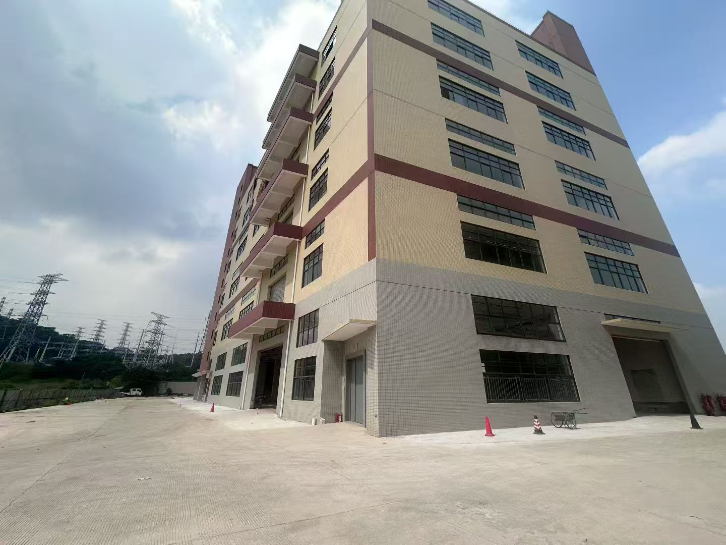 ����ʨɽ��ֿ���� �����ִ����� 50������ר���йܸ�ʡ��