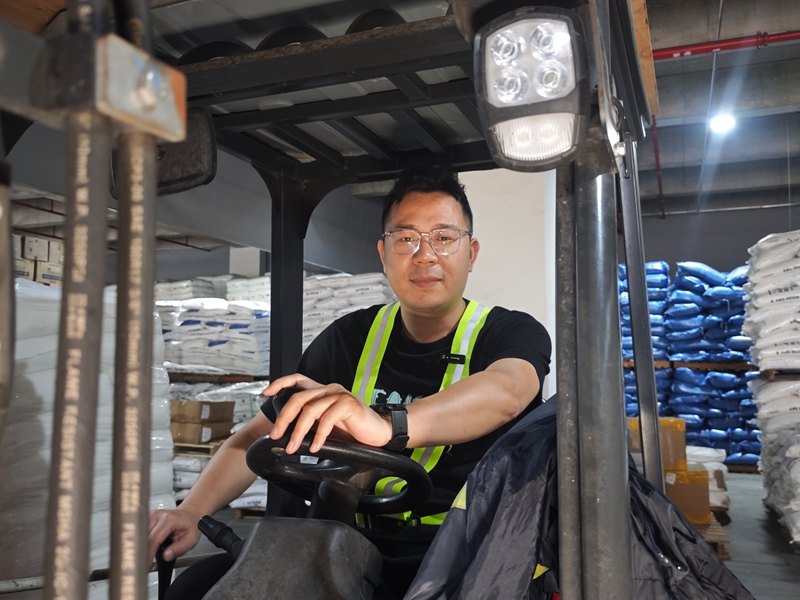 智慧海表仓成跨境电商高质量发展新引擎