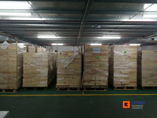 ��;���ʹ�������ʳƷ�ֿ�ʵ��