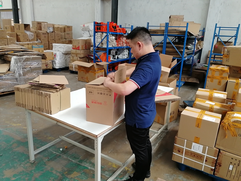 �����ֿ�����Ա