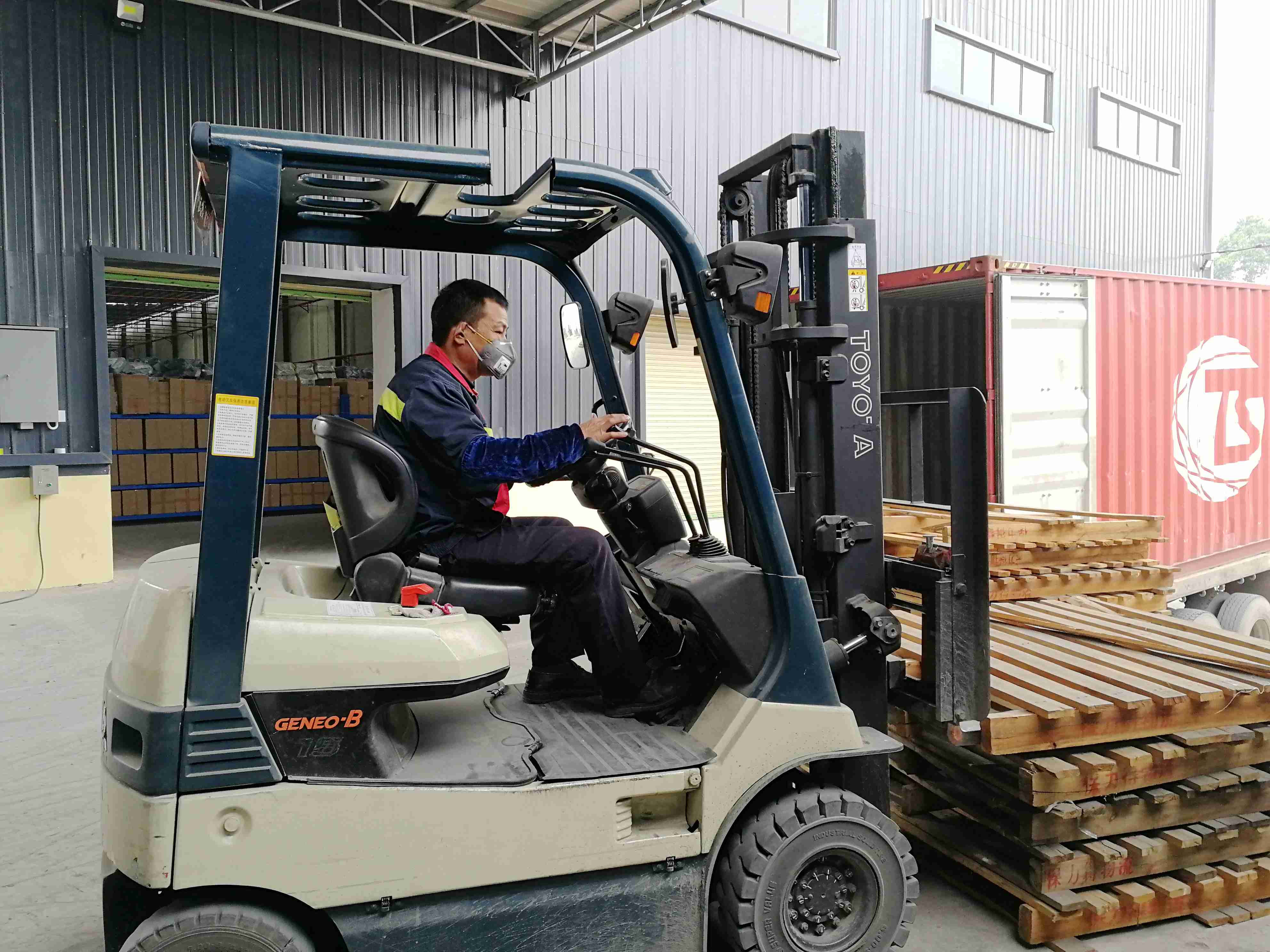 拉萨仓库安全查抄图片