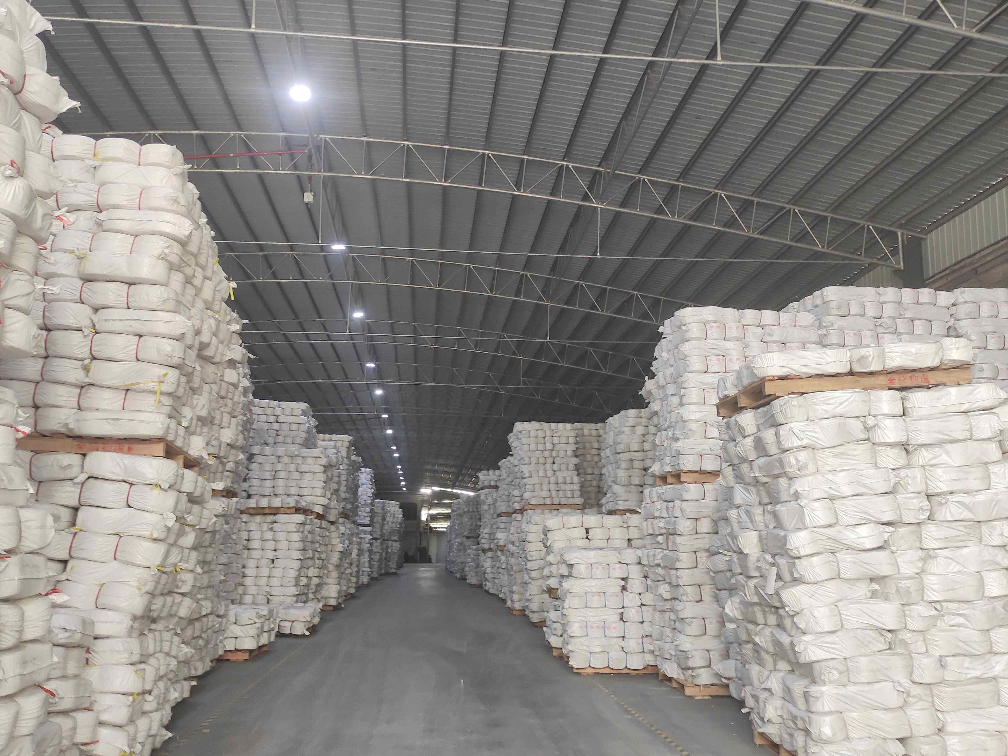 ÀÈø²Ö¿â³ö×â ÀÈø²Ö¿â³ö×â