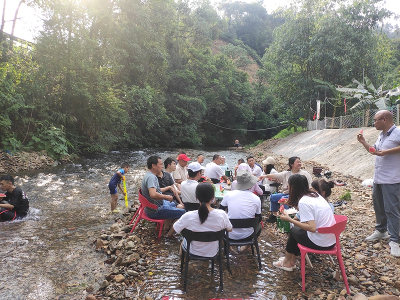 ��;���ʹ��������Ž�ͼƬ